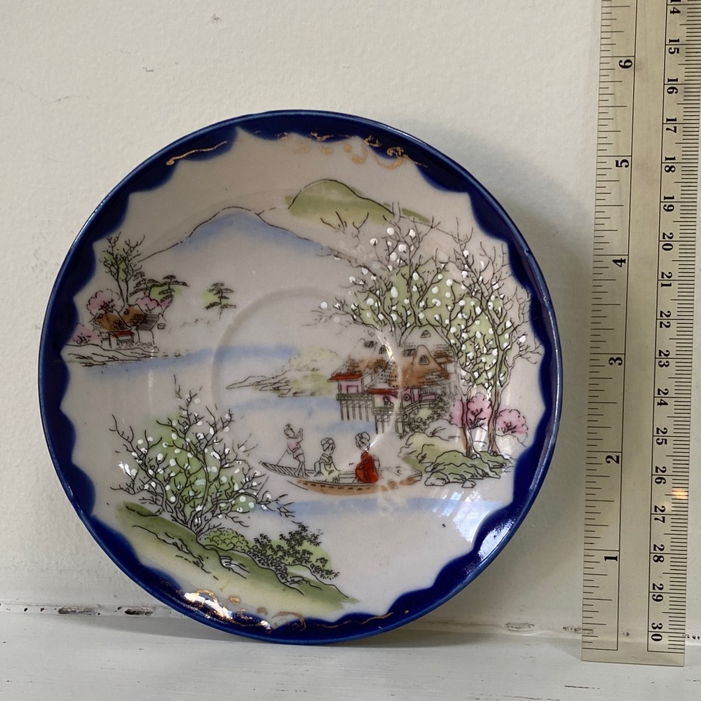1940s Vintage Blue and White Plate